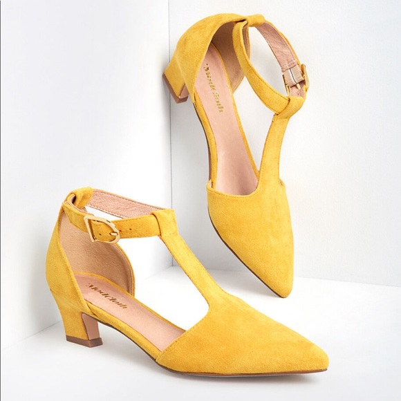 Modcloth Shoes - MODCLOTH Good and Bold News T-Strap Heel